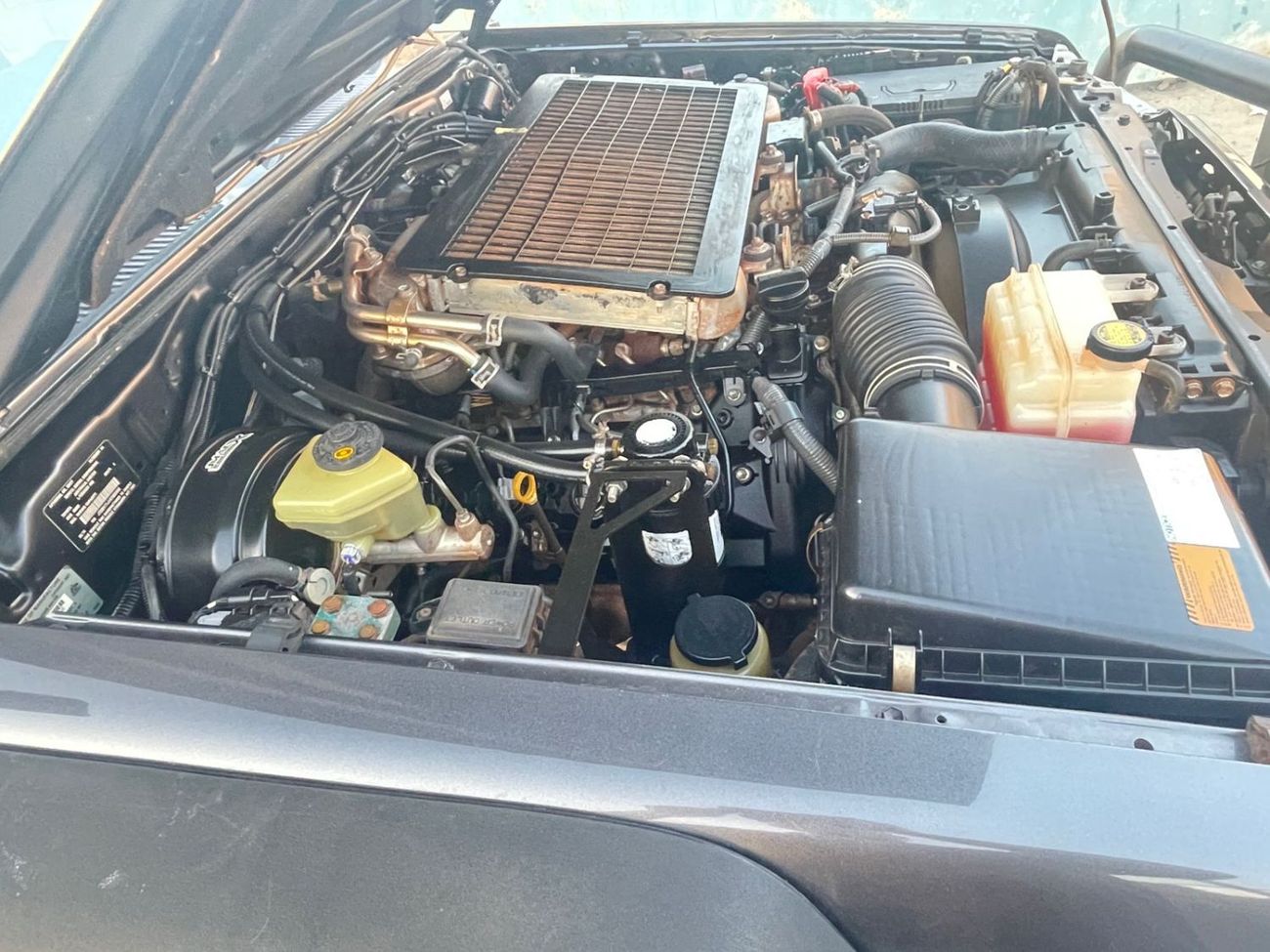 تويوتا لاند كروزر بيك آب RIGHT HAND DRIVE 4.5 1 VD ONLY FOR EXPORT