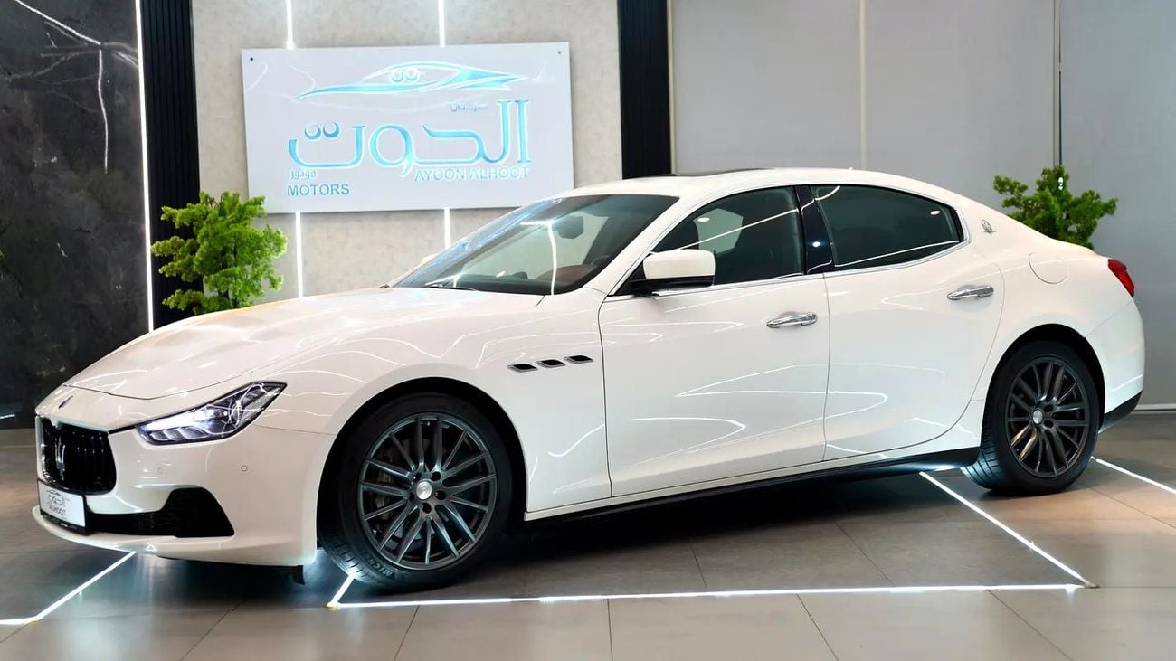 Maserati Ghibli BEST WHITE S Q4 V6 || TOP RANGE || GCC || RED INTERIOR || ACCIDENT FREE ||