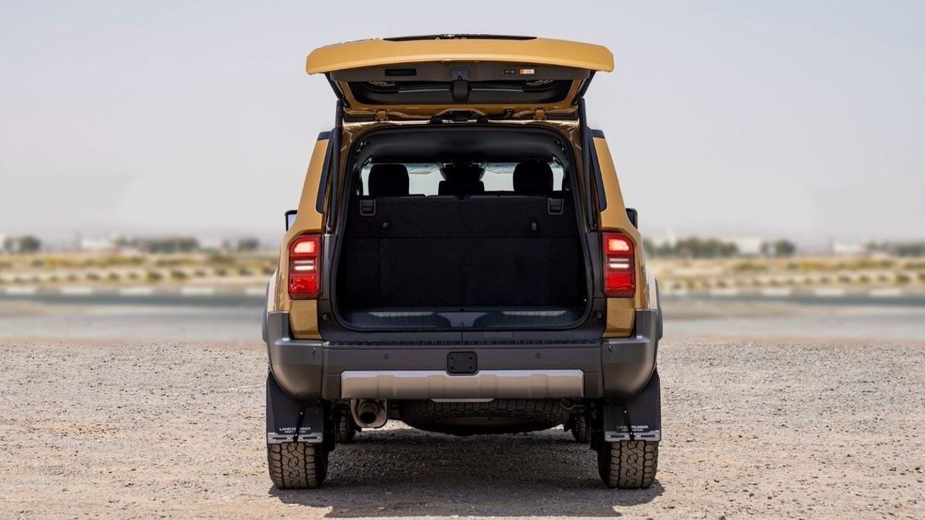 تويوتا برادو ADVENTURE 1ST EDITION 250 2.8D AT FIRST EDITION MY2025 – SAND & GREY ROOF