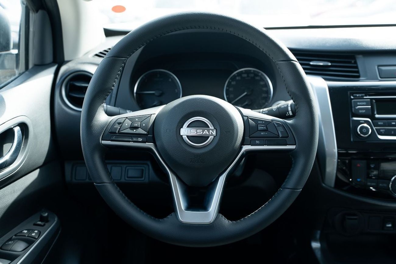 Nissan Navara Nissan Navara Manual Transmission 4x4