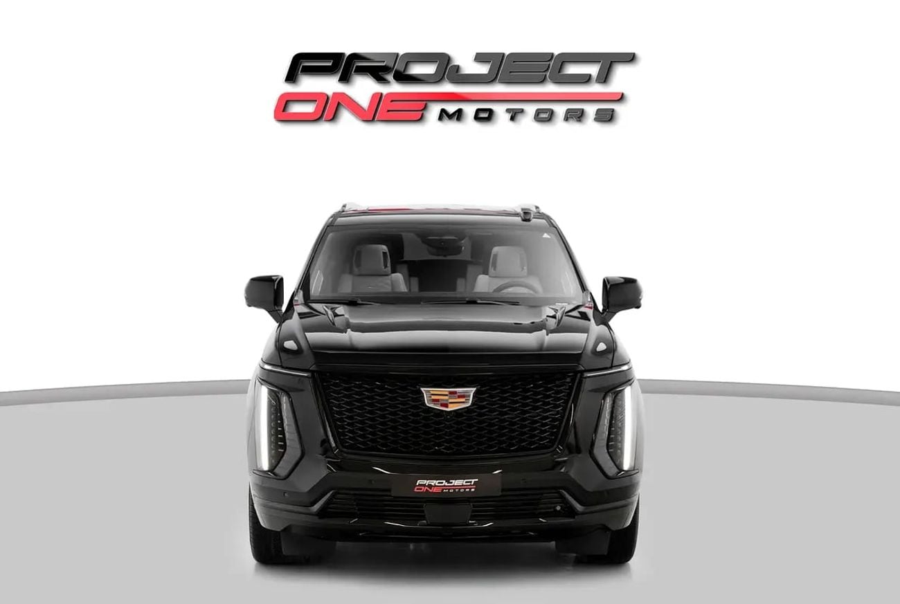 Cadillac Escalade Sport Platinum 6.2L 4WD 600 SPORT PLATINUM WITH WARRANTY AND SERVICE CONTRACT