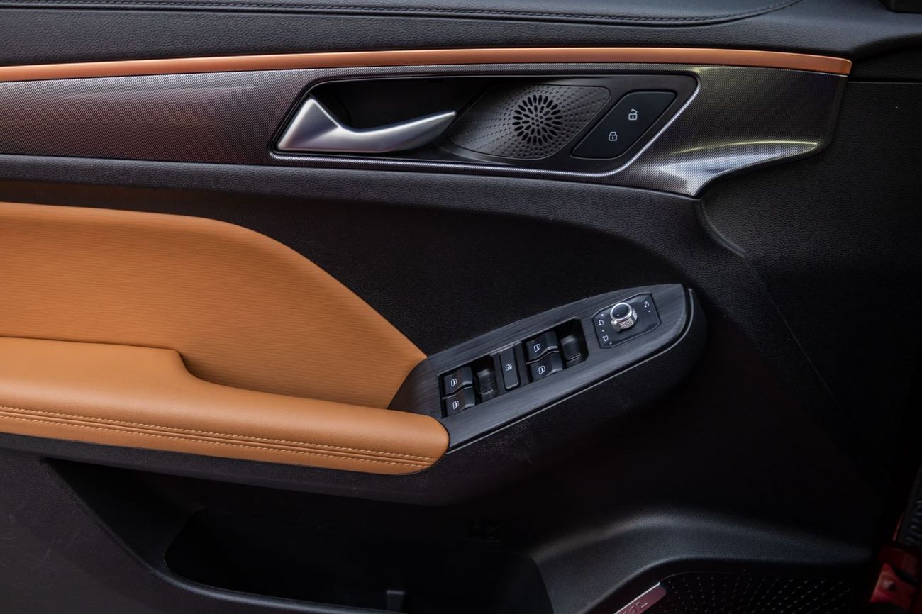 هافال جوليون 1.5T High Deluxe (181 hp)