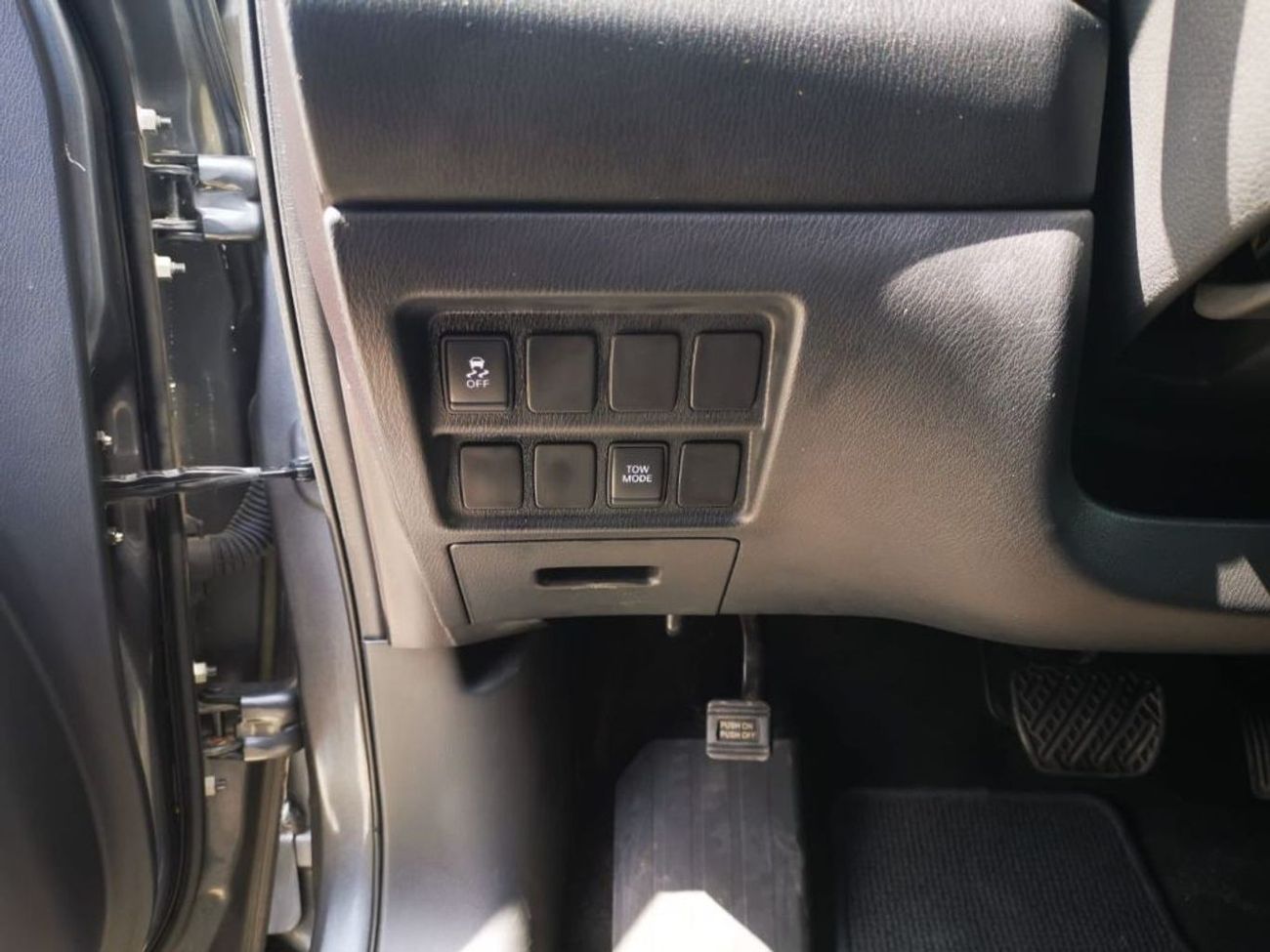 نيسان باثفايندر 2015 Nissan Pathfinder 3.5L V6 | Ready to Drive | Best price in the Market