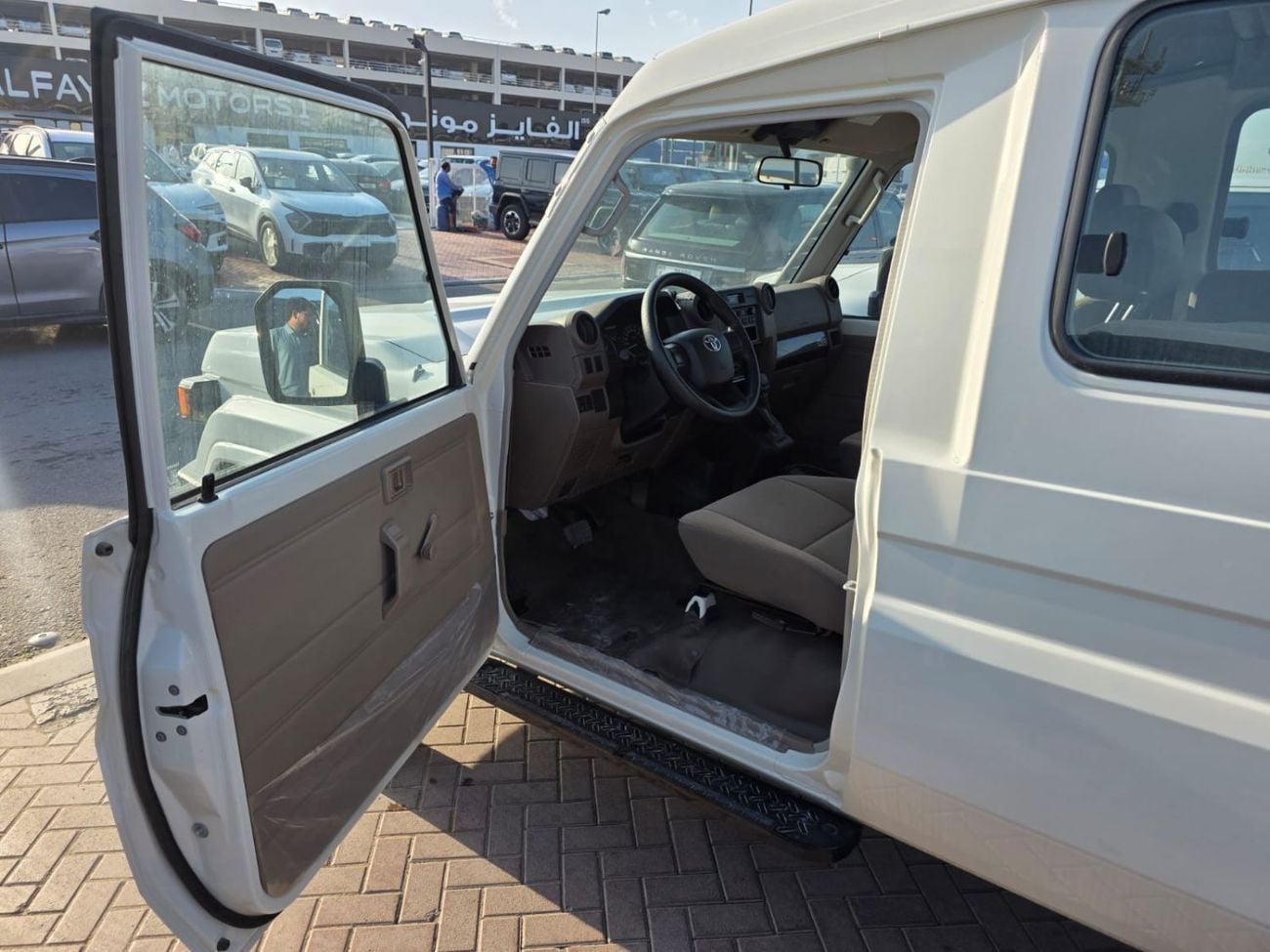 Toyota Land Cruiser DLX Diesel 2.8 liter ,Automatic gear ,Manual  Windows ,Left Hand Drive