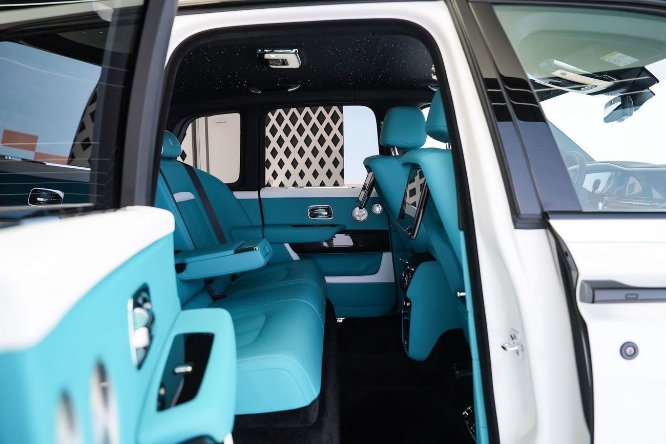 Rolls-Royce Cullinan Rolls Royce Cullinan Black Badge Series 2