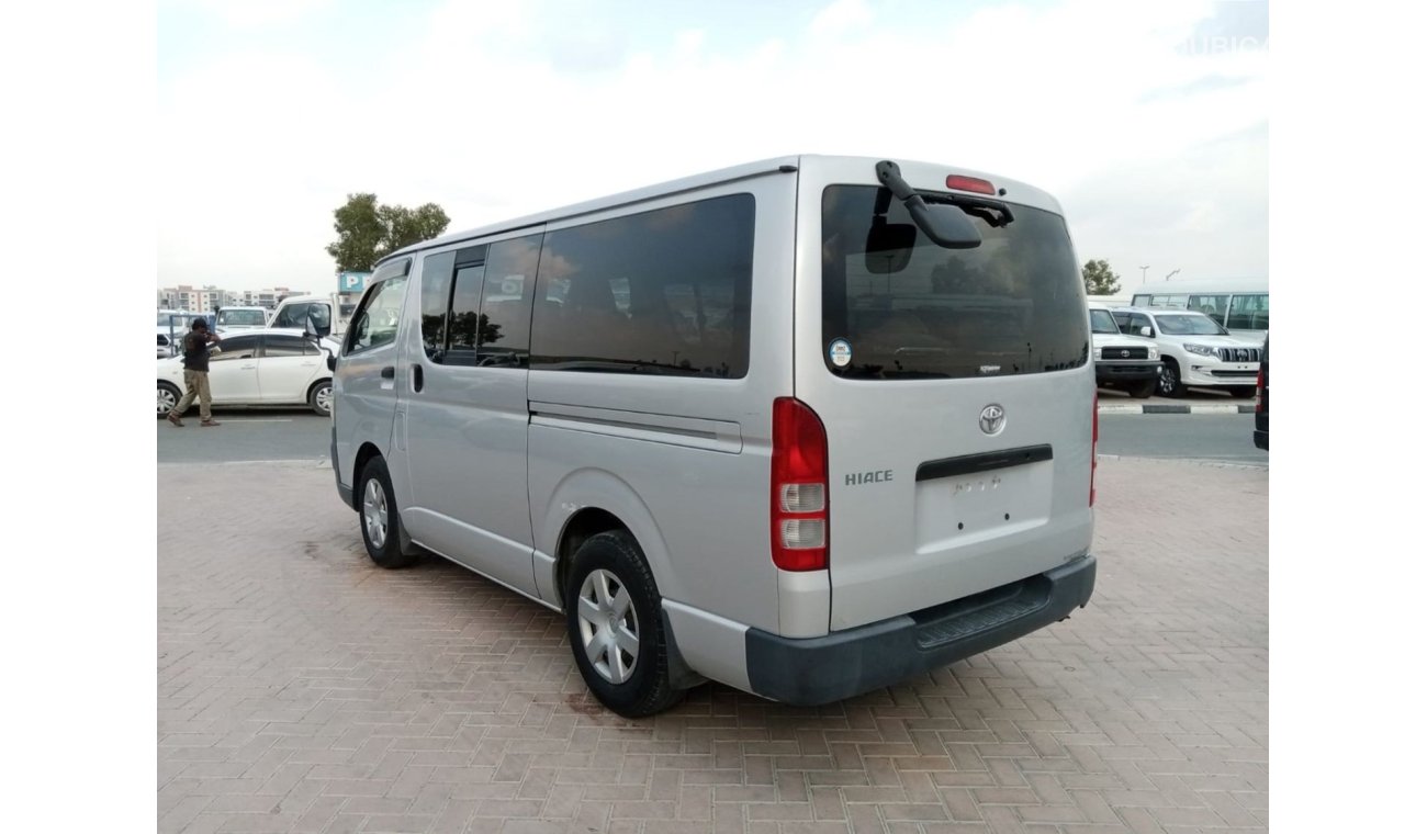 Toyota Hiace TOYOTA HIACE RIGHT HAND DRIVE (PM999)