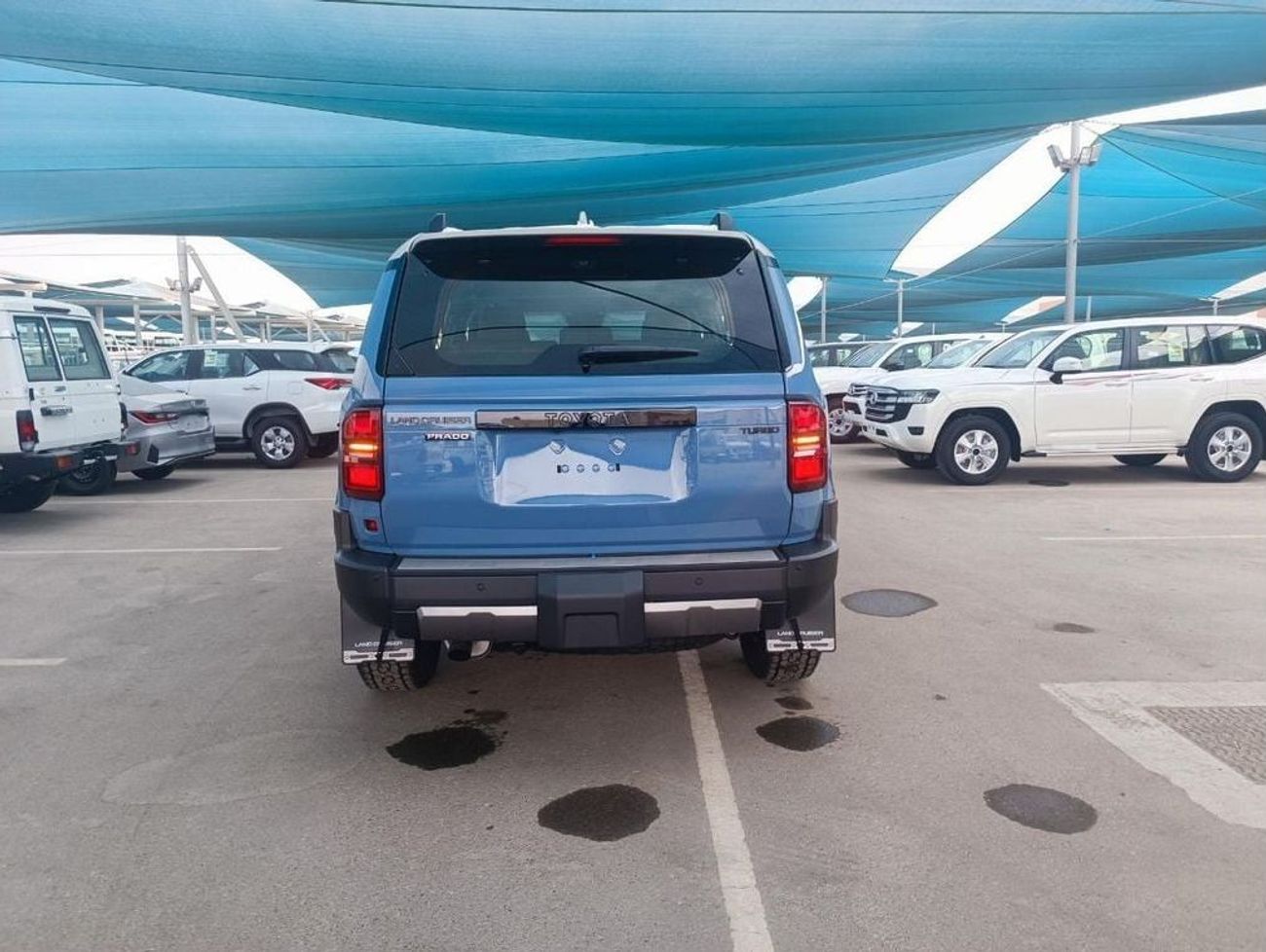 تويوتا برادو VXR Adventure 2 Tone 2.8L DSL 2025YM