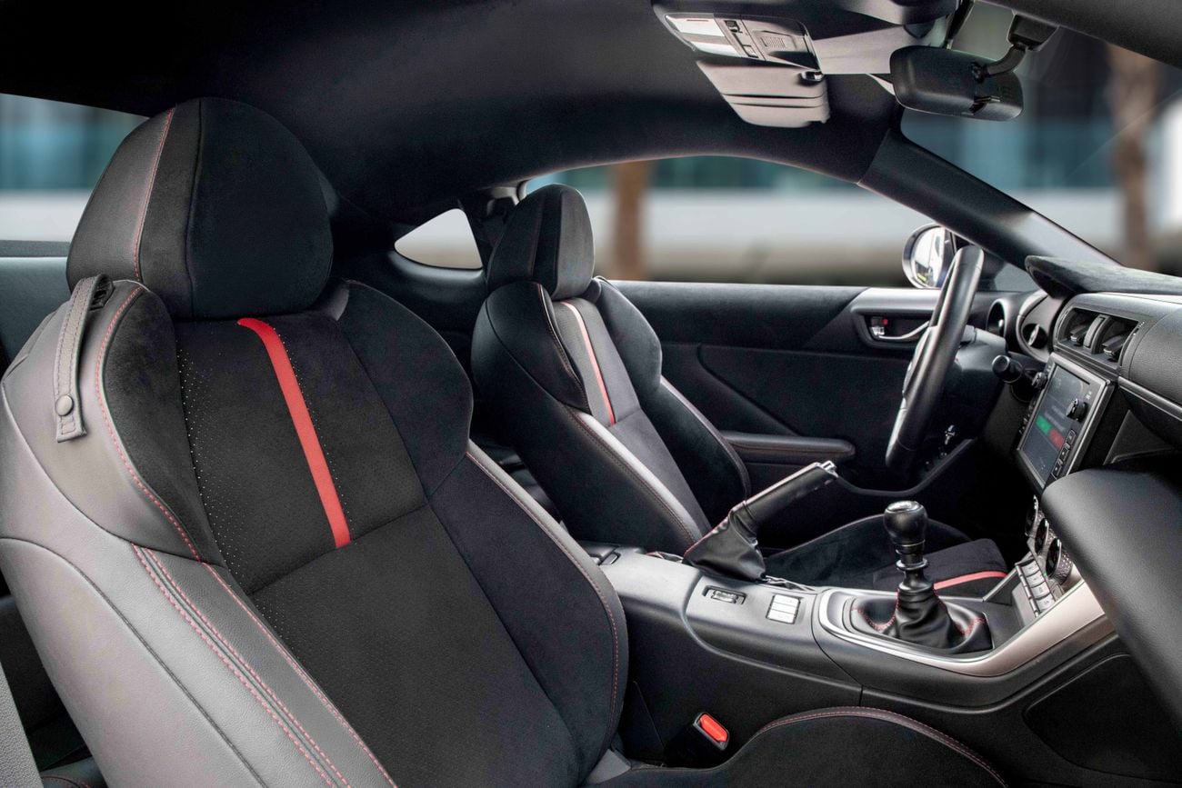 سوبارو BRZ BRZ - MT | 1,959 P.M | 0% Downpayment | AGENCY WARRANTY!