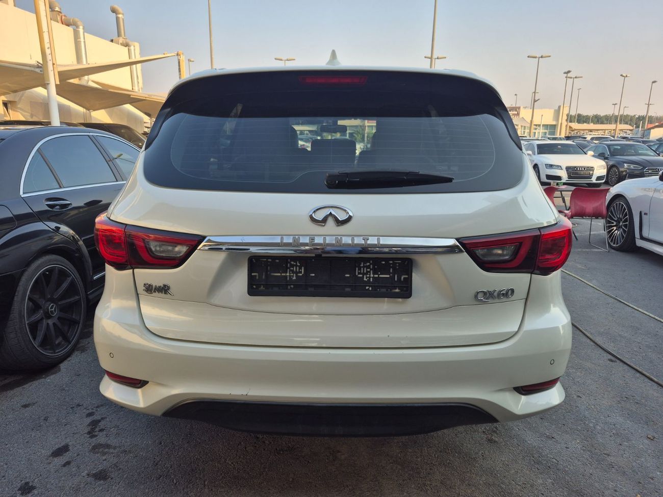 إنفينيتي QX60 