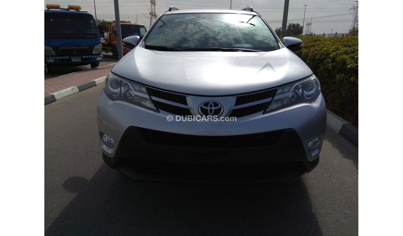Toyota RAV4 GX 2013 GCC SPECS IMMACULATE CONDITION