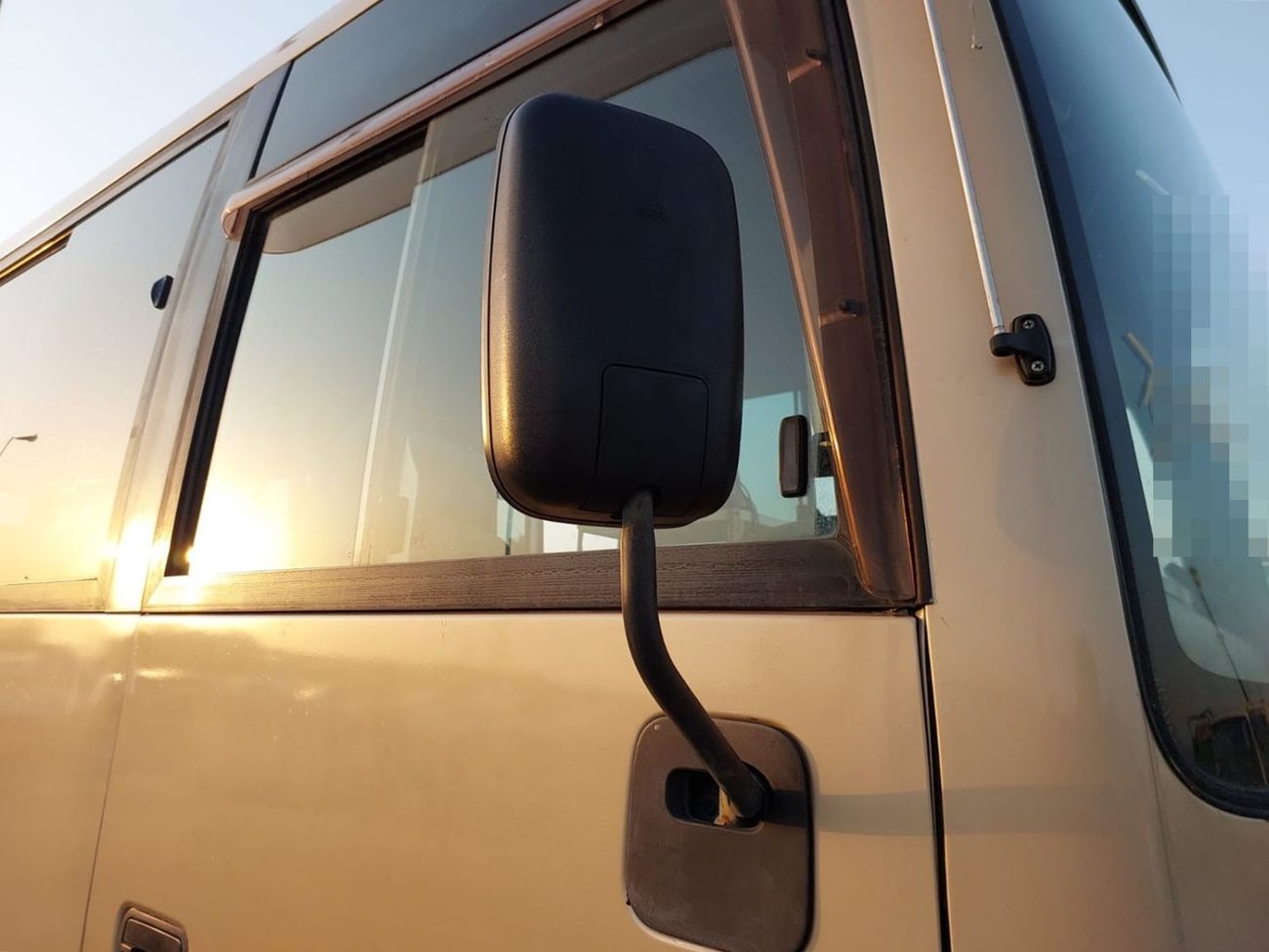 Nissan Civilian NISSAN CIVILIAN BUS RHD 1999 MODEL 4.1 L DIESEL  AUTOMATIC(PM00617)