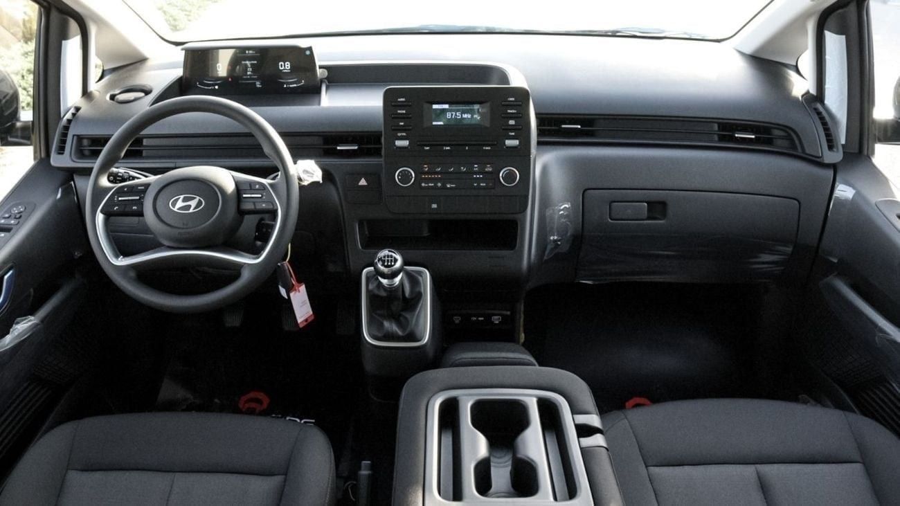 هيونداي ستاريا 2.2 Diesel 11 Seater M/T 2025 MY
