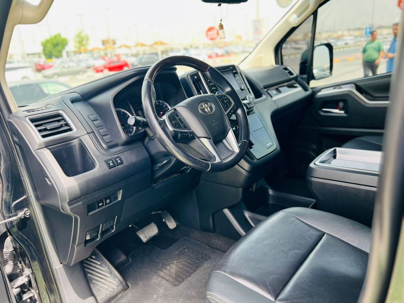 Toyota Granvia TOYOTA GRANVIA 2020 3.5L Premium/V6