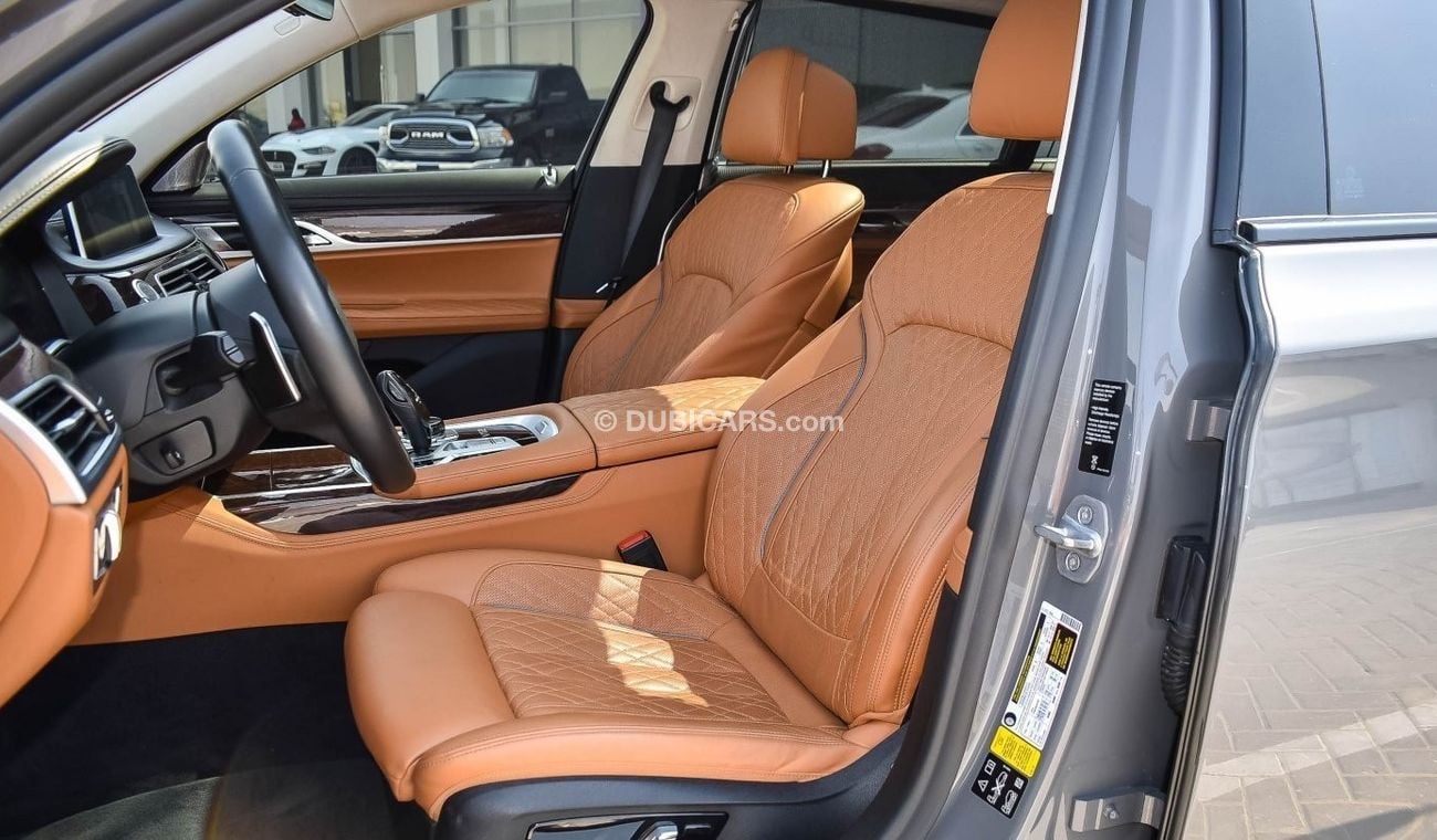 BMW M760Li Li XDRIVE Perfect Condition ( LOW KILOMETERS)