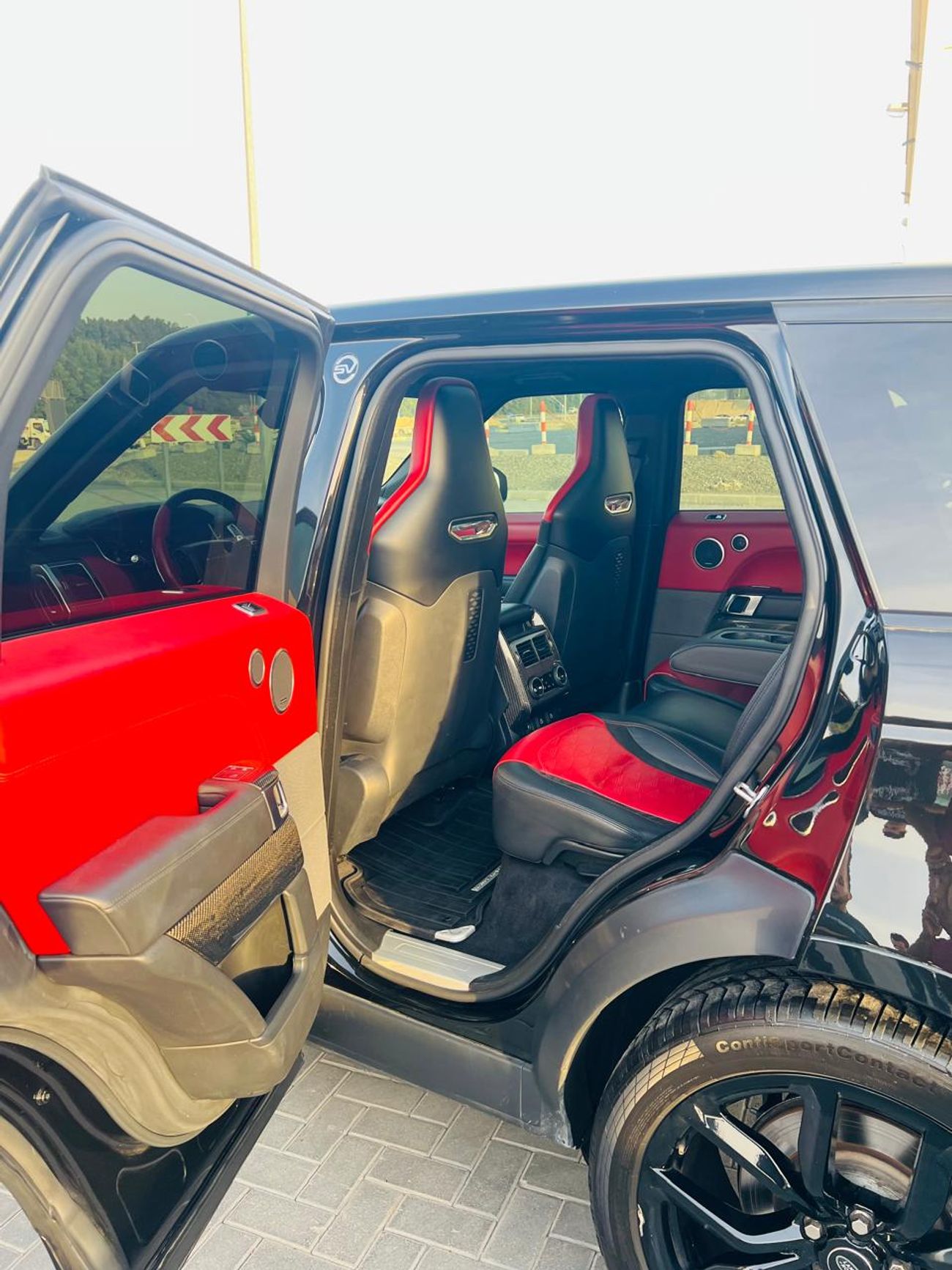 Land Rover Range Rover Sport SVR Carbon Edition 5.0L