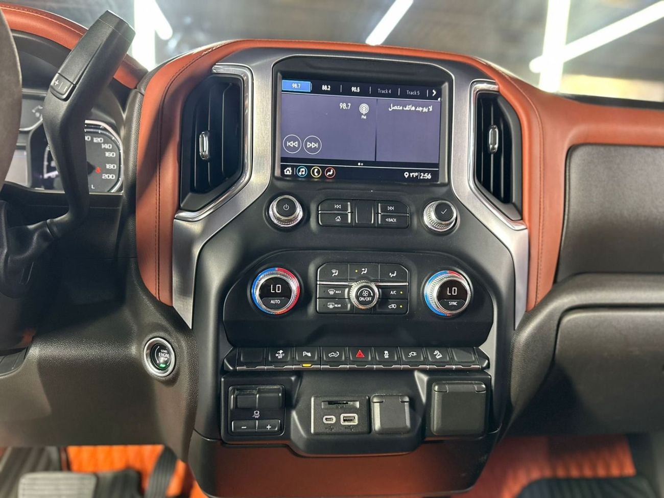 GMC Sierra 5.3L V8 SLT Crew Cab (AWD)