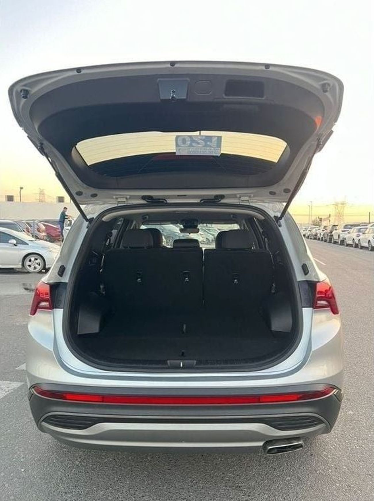 Hyundai Santa Fe 2022 Hyundai Santa Fe, SE - 2.5L  4 Cyl - Lane assist - Android Apple Play - Well Maintained Car wit