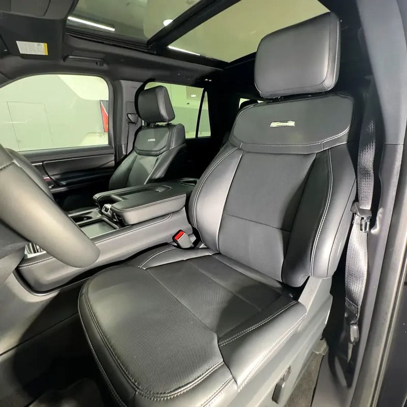 فورد إكسبيديشن Platinum 3.5L (400 HP) 4WD Platinum MAX