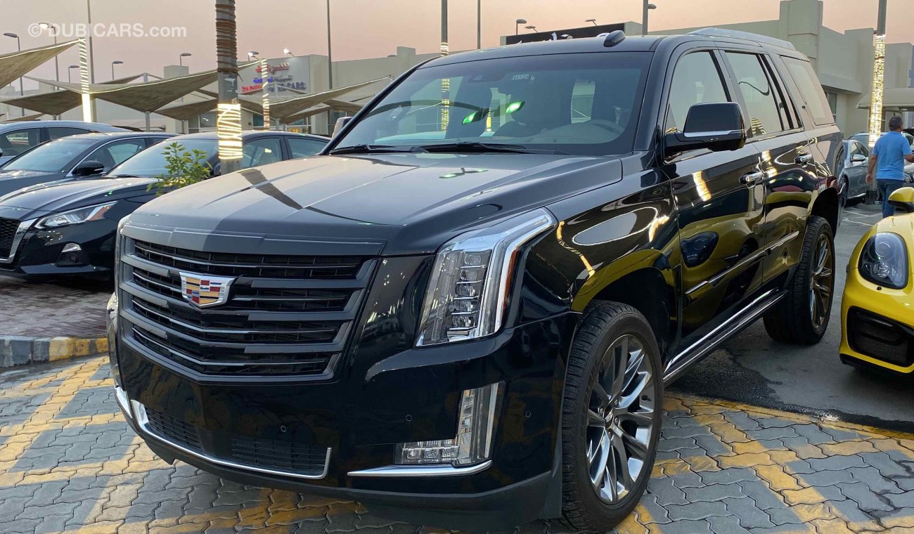 Cadillac Escalade Platinum GCCخليجي.