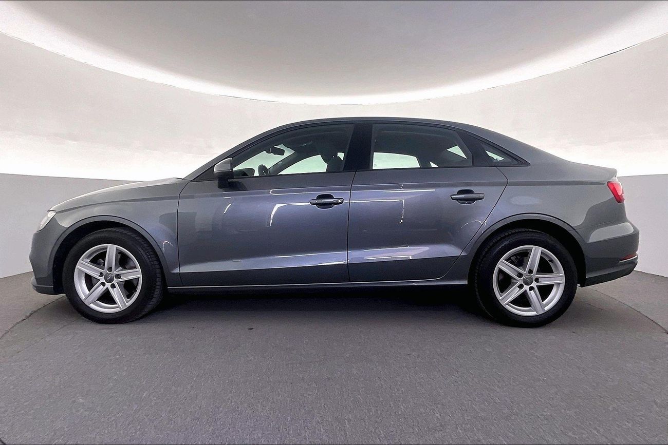 أودي A3 30 TFSI | شامل الضمان | 0 ﺪﻔﻋﺓ ﺃﻮﻟﻯ