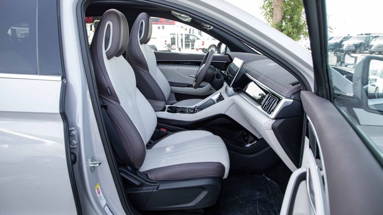 بي واي دي سونغ بلس 1.5L AT HYBRID DM-i 112KM Premium Edition | 2025 | For Local Registration +10%