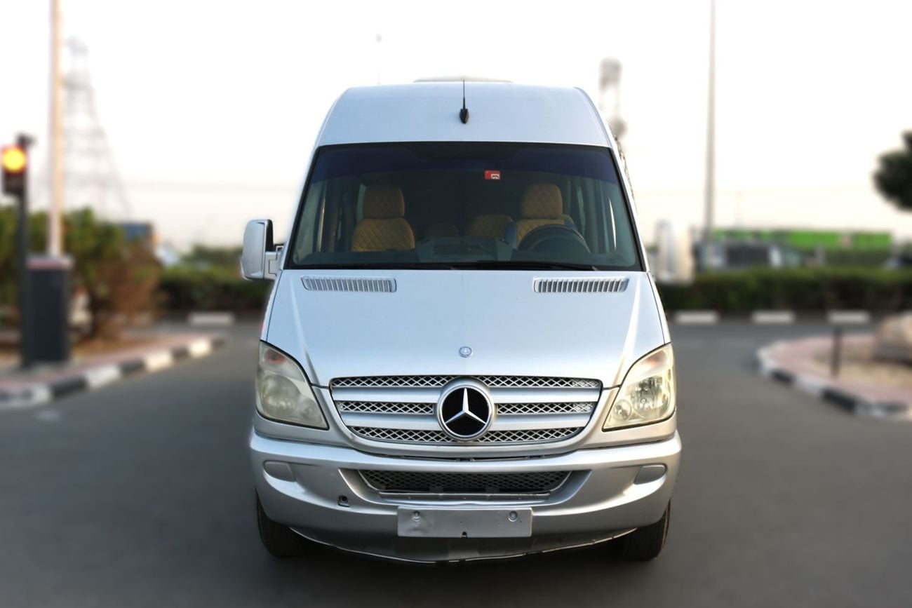 مرسيدس بنز سبرينتر MERCEDES SPRINTER 2009 AUTOMATIC PETROL 18 SEATS