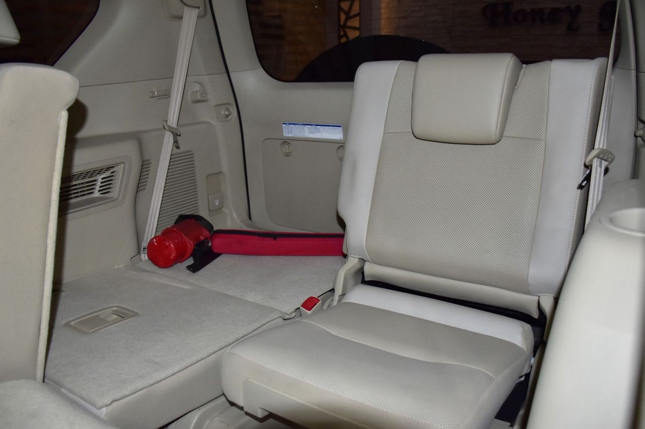 تويوتا برادو EXCELLENT DEAL for our Toyota Prado VXR ( 2022 Model ) in Grey Color GCC Specs