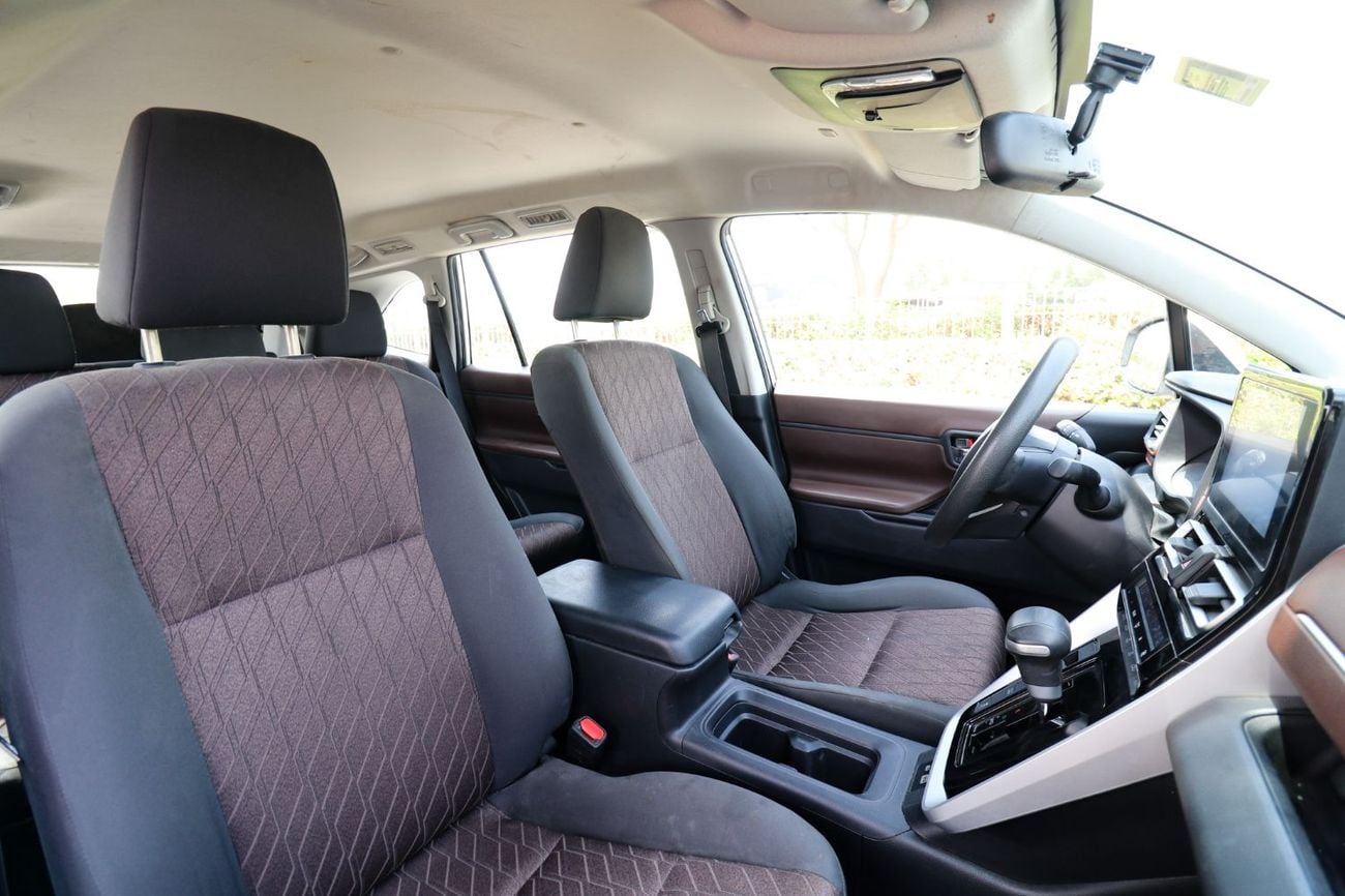 Toyota Innova GL 2023 Toyota Innova – Used | 2.0L Petrol | Automatic | 8 Seater