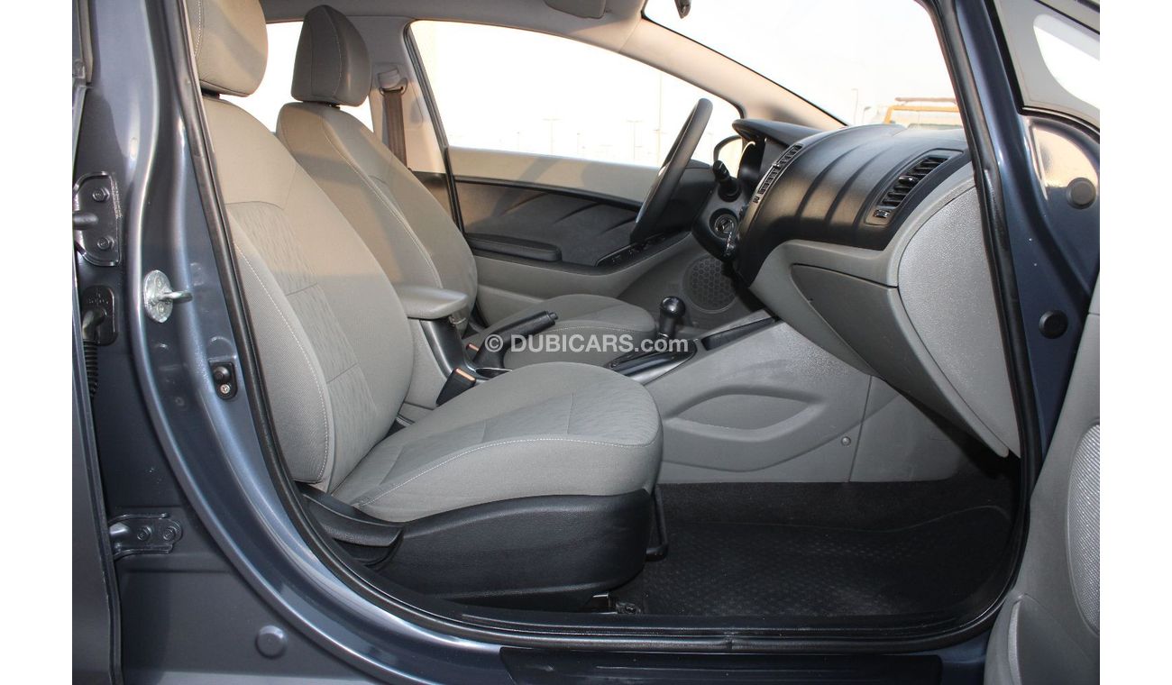 كيا سيراتو كيا سيراتو 2016 خليجي 1600 سي سي بحالة ممتازة بدون حوادث نظيفه جدا من الداخل والخارج