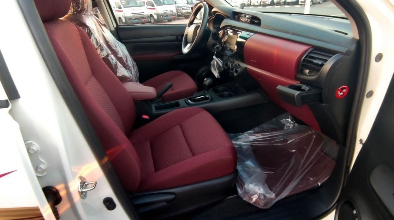 Toyota Hilux HILUX 2.7L AT PETROL