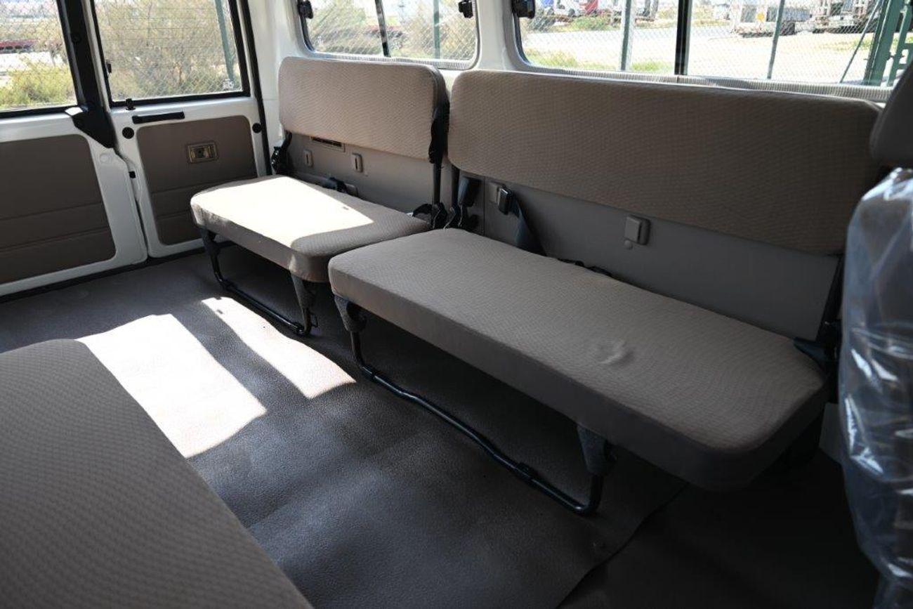 Toyota Land Cruiser 70 78 4.0L Petrol Manual