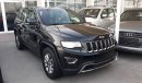 Jeep Cherokee 2014 Gulf Specs Full options clean car new condition