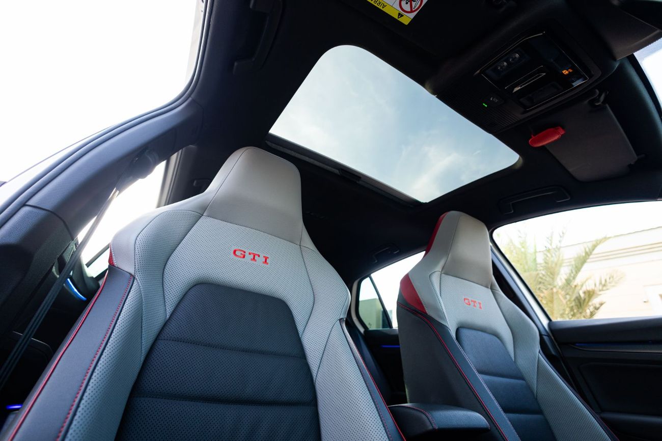 Volkswagen Golf GTI Leather 2.0L