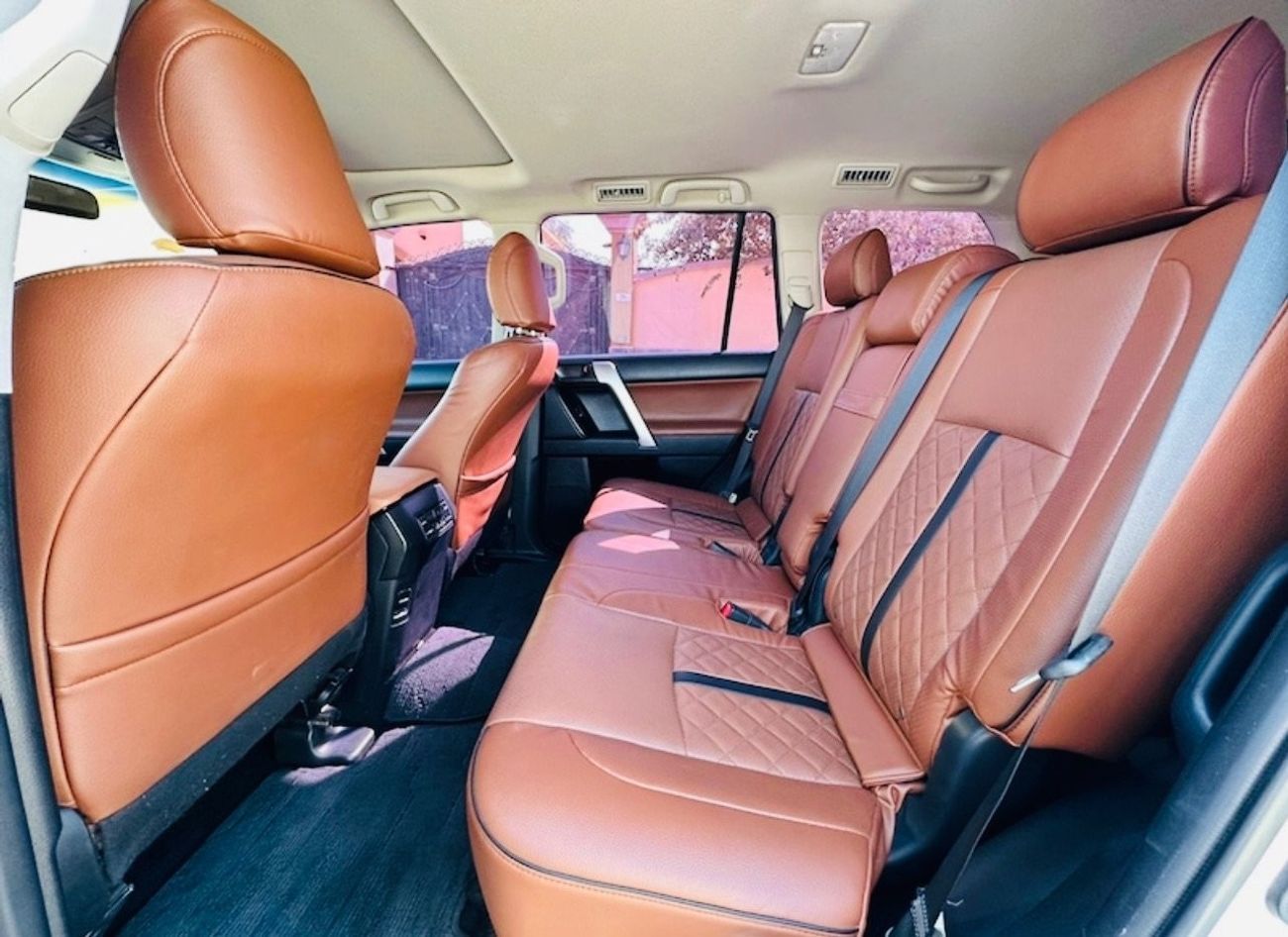 تويوتا برادو Toyota Prado 2019 VXR 2.7L 4WD v4 full option Top the Range