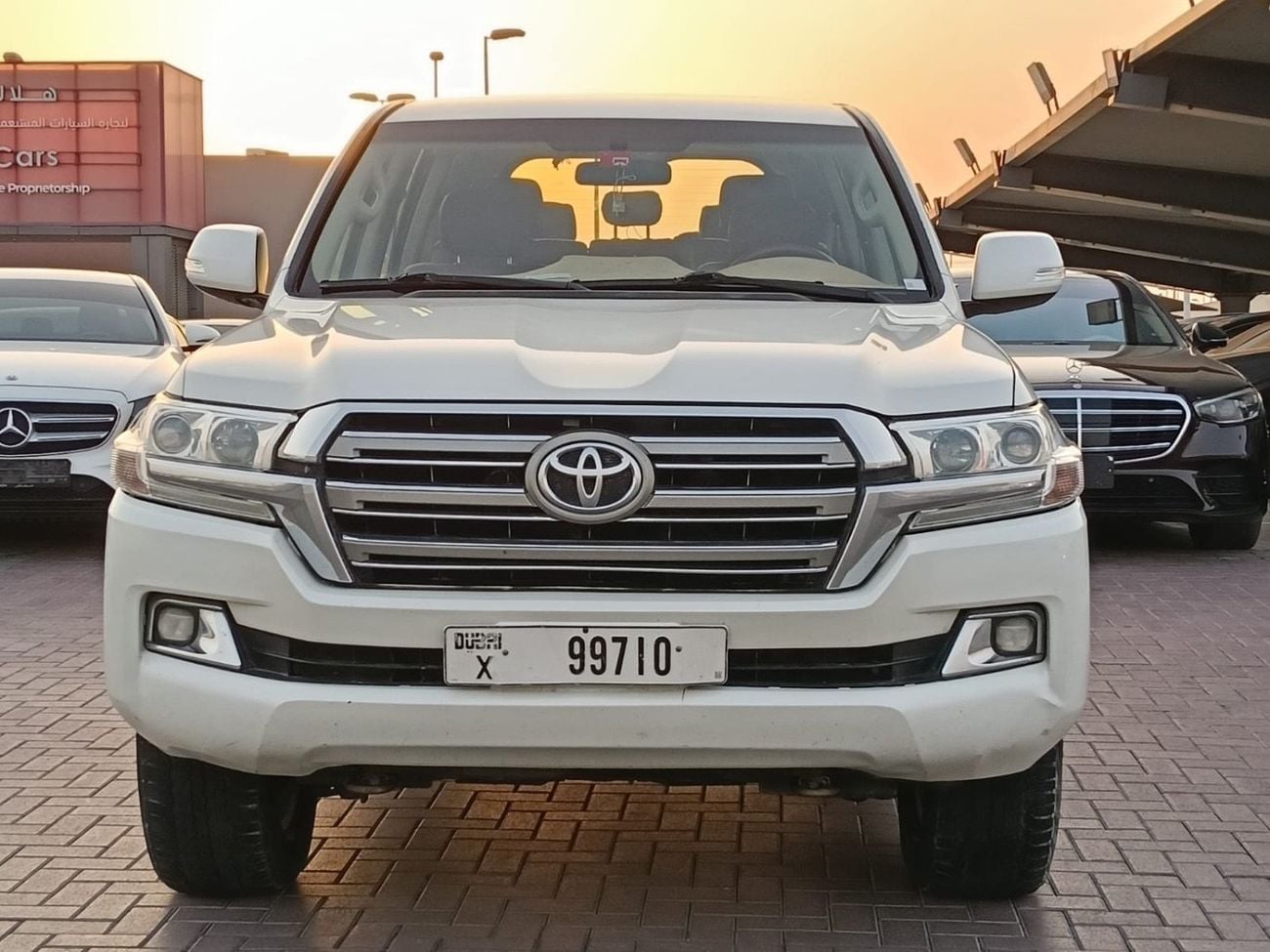 تويوتا لاند كروزر GXR