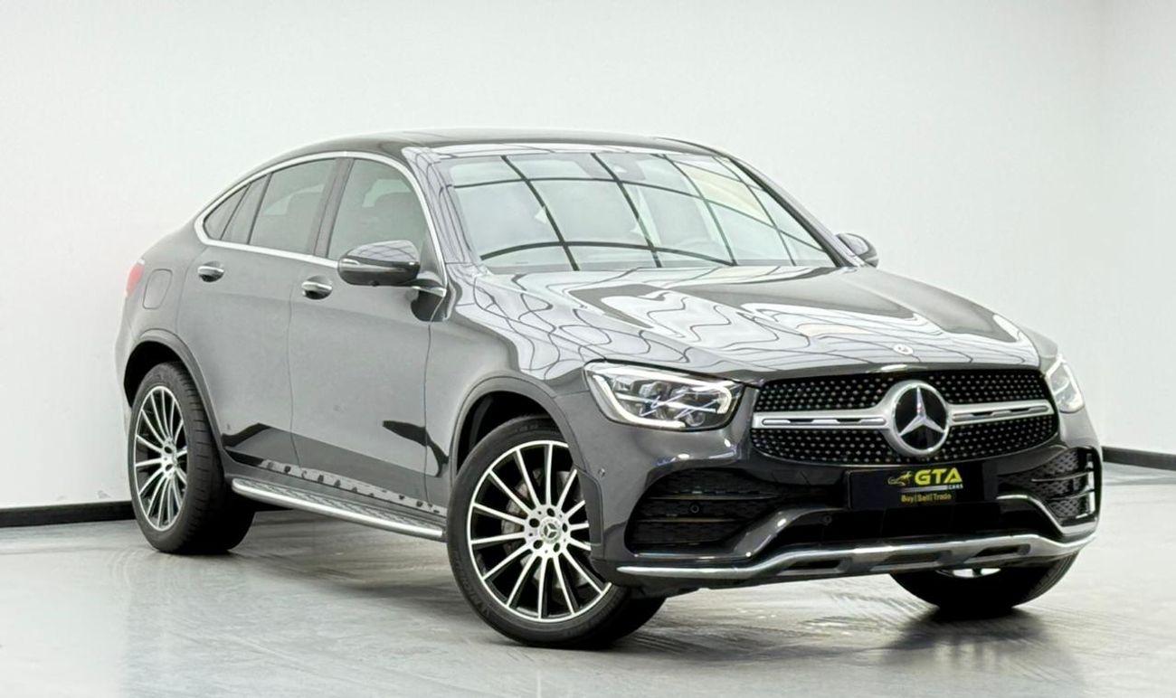 مرسيدس بنز GLC 200 4Matic 2023 Mercedes Benz GLC200 AMG 4MATIC Coupe, 5 Years MB Warranty + Service Pack, Low Km, GCC