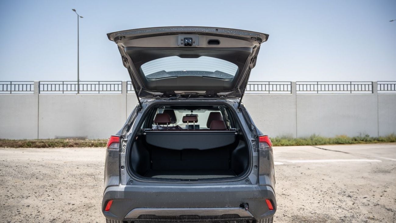 Toyota Corolla Cross TOYOTA COROLLA CROSS 1.8 HIGH -2025YM