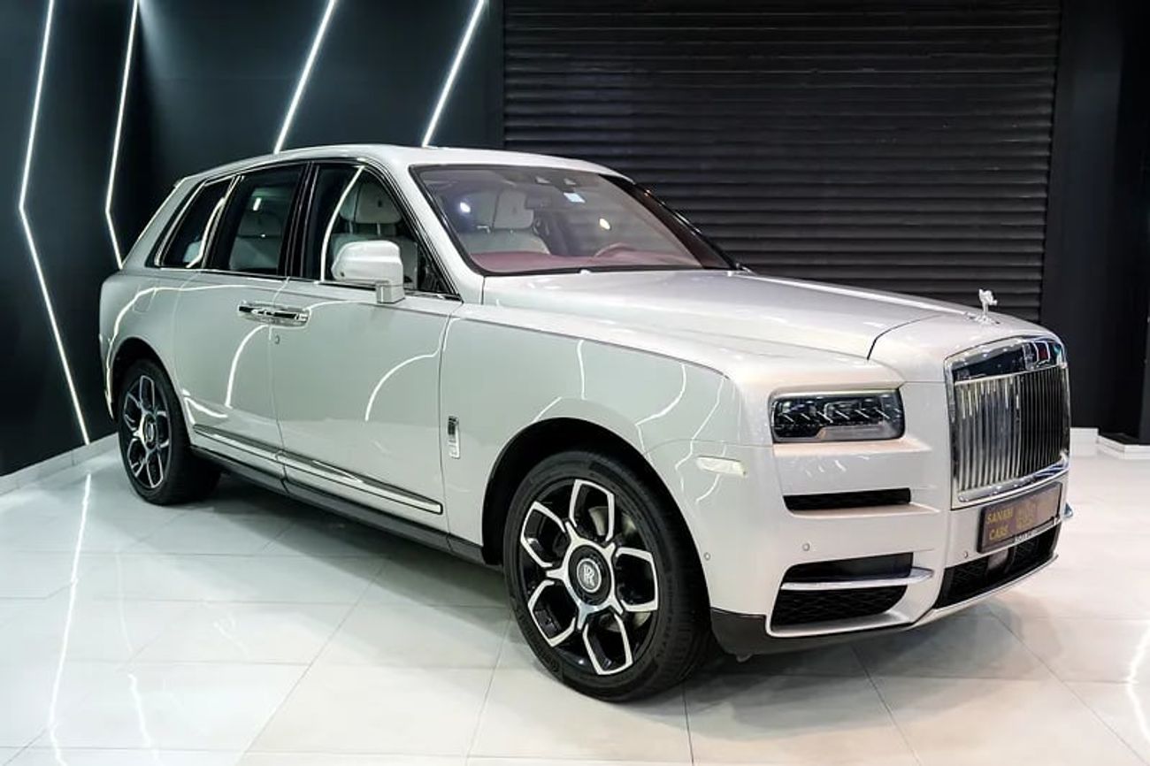 Rolls-Royce Cullinan Bespoke Audio, Rear-Seat Entertainment, Dealer Warranty Till 29/03/2026!!