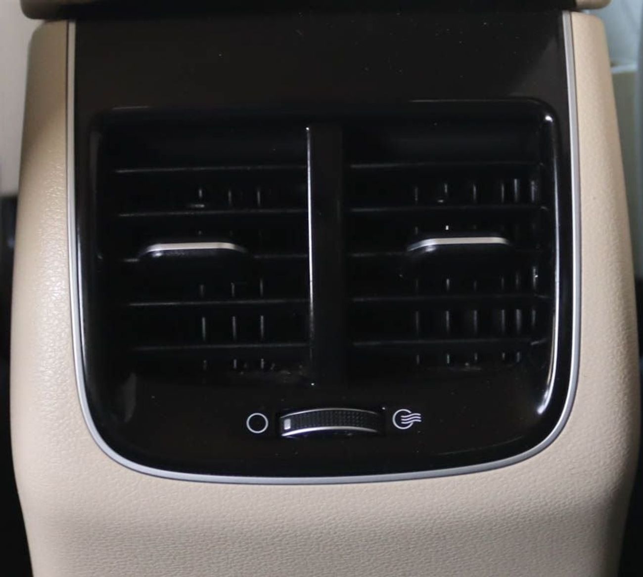 كيا كادنزا GDi Mid 3.3L KIA CADENZA  2021 GCC V6, original paint accident-free, in excellent condition 1093 P.M