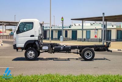ميتسوبيشي كانتر فان  GCC | 3.0L turbo DSL | High Wheel Base SC | 4x4 Bare Chassis | Euro 5  | 2026 | Export Only