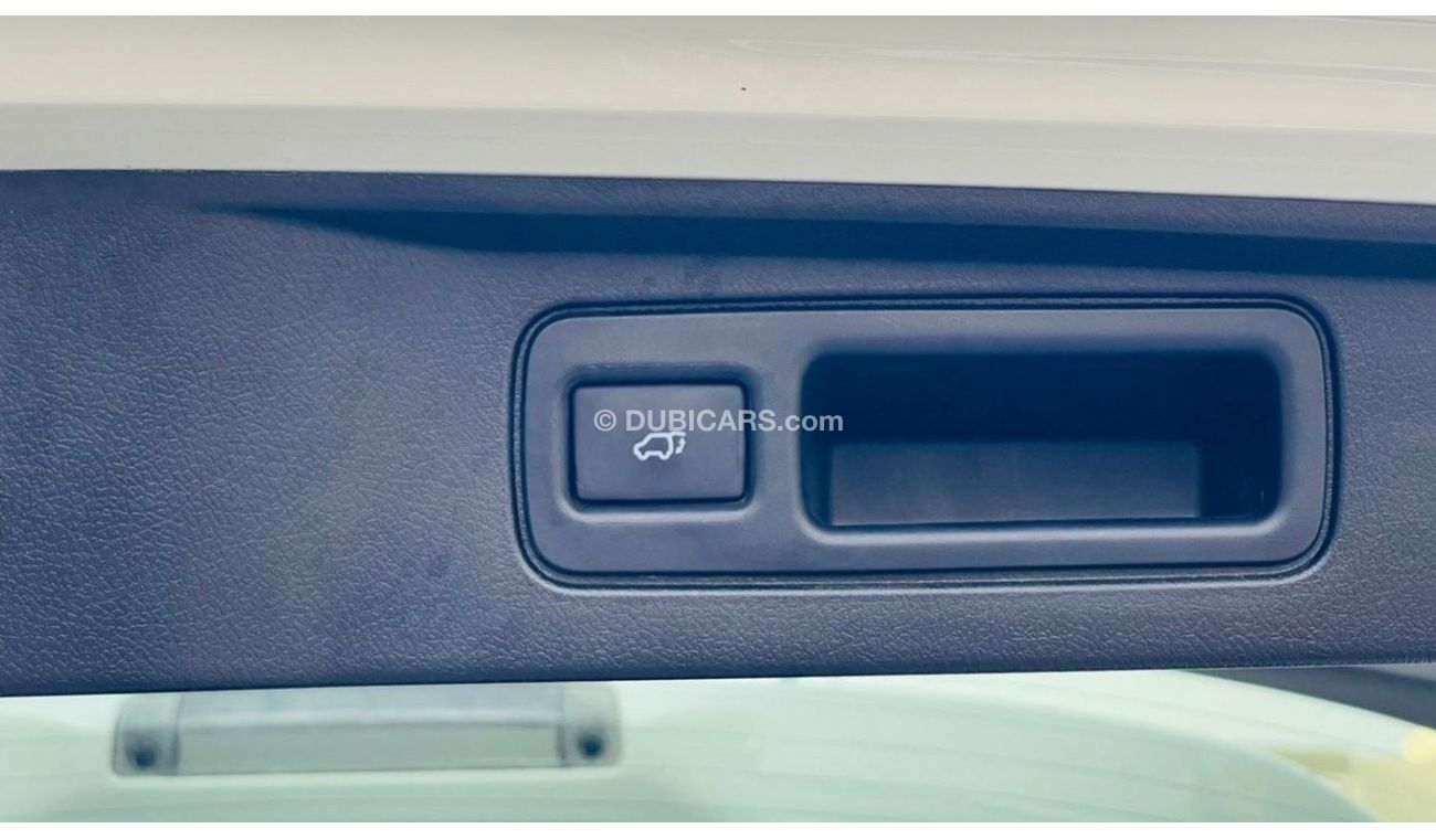 Toyota Fortuner 2015 *Top of the Line Options* AT 2.8CC Diesel 2WD Push Start Rear TV Premium Body Kit