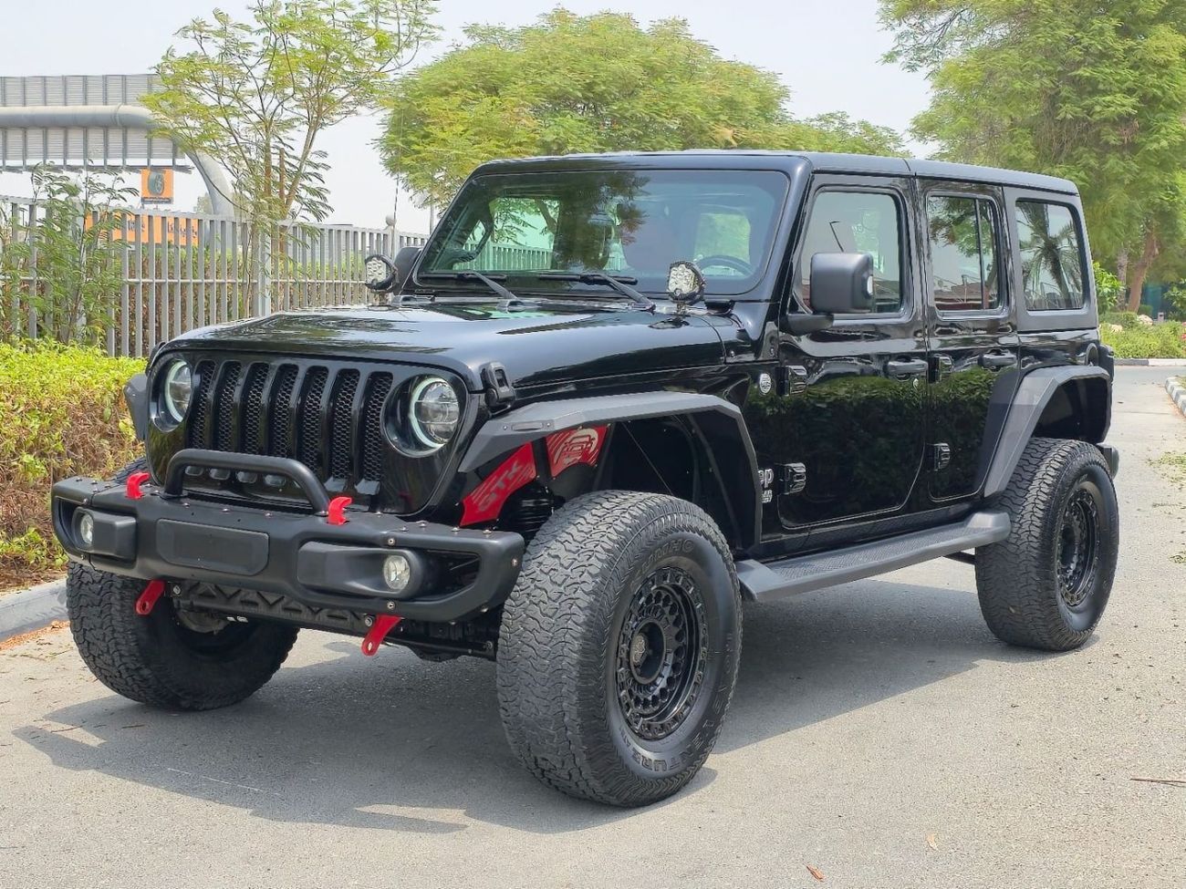 Jeep Wrangler Unlimited Sport 3.6L A/T 2020 GCC FULL BODY KIT WITH WARRANTY IN MINT CONDITION