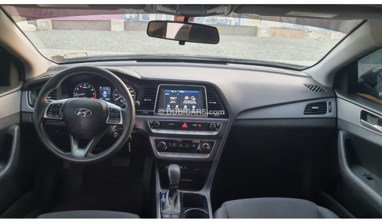 Hyundai Sonata 2.4L V4