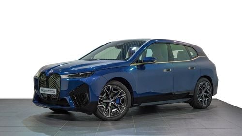 بي أم دبليو iX