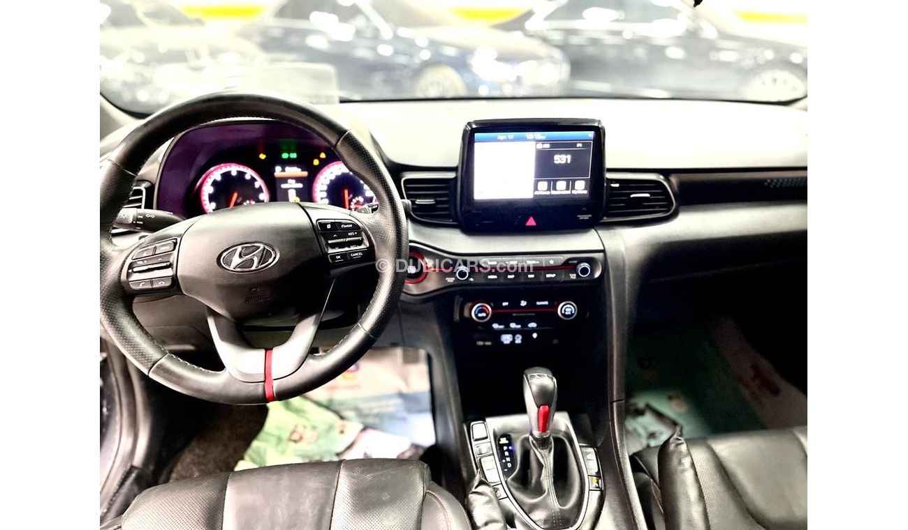 Hyundai Veloster Hyundai Veloster turbo s 2018 Perfect conditions original body paint