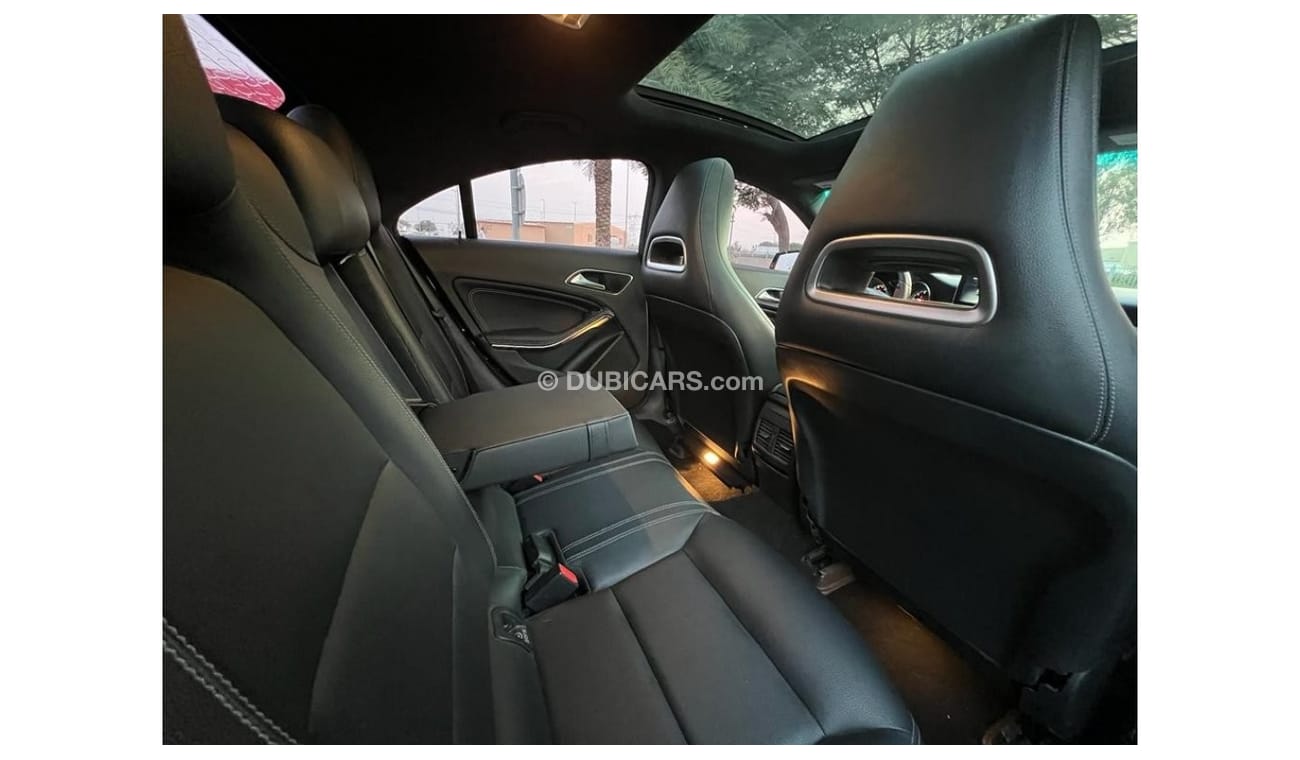 Mercedes-Benz CLA 250 Sport MERCEDES BENZ CLA 250 2018 FULL OPTION IN PERFECT CONDITION DEALER WARRANTY