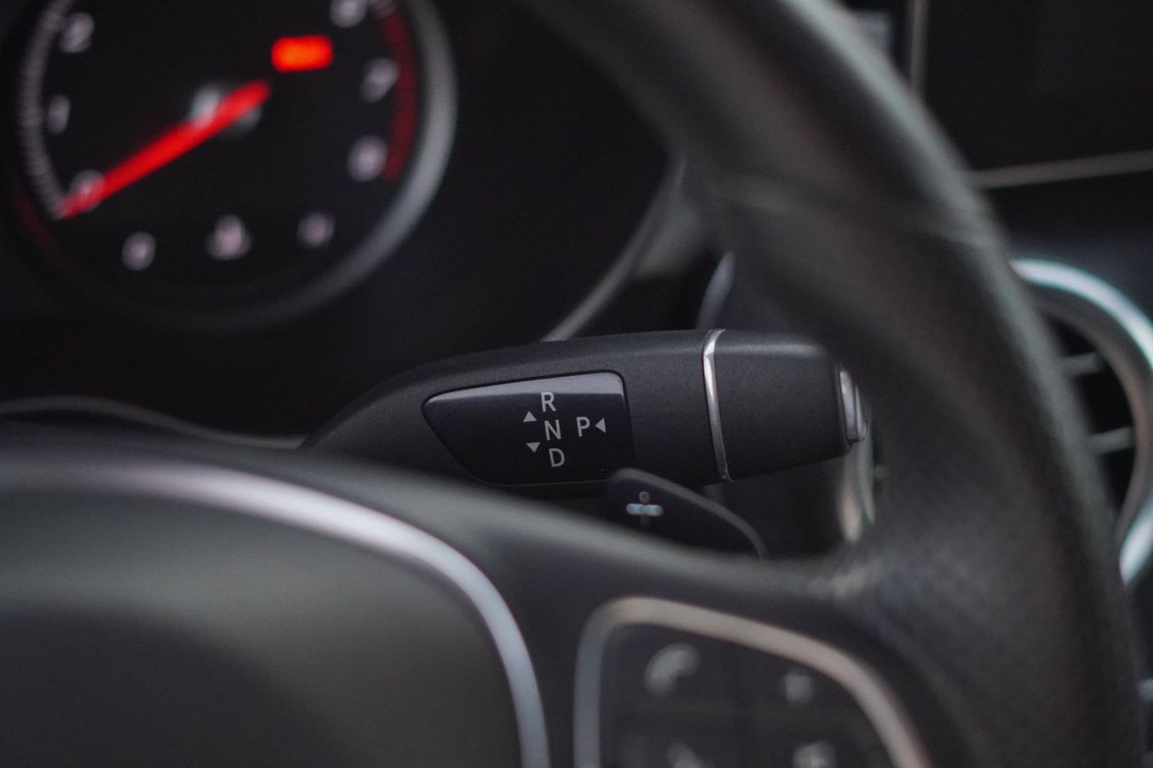 Mercedes-Benz GLC 300 Coupe AMG 2.0L