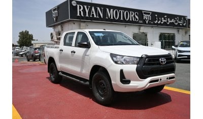 Toyota Hilux Toyota Hilux 2.4L Diesel, Double Cabin, 4WD, 4Doors, Manual Transmission, Color White, Model 2022