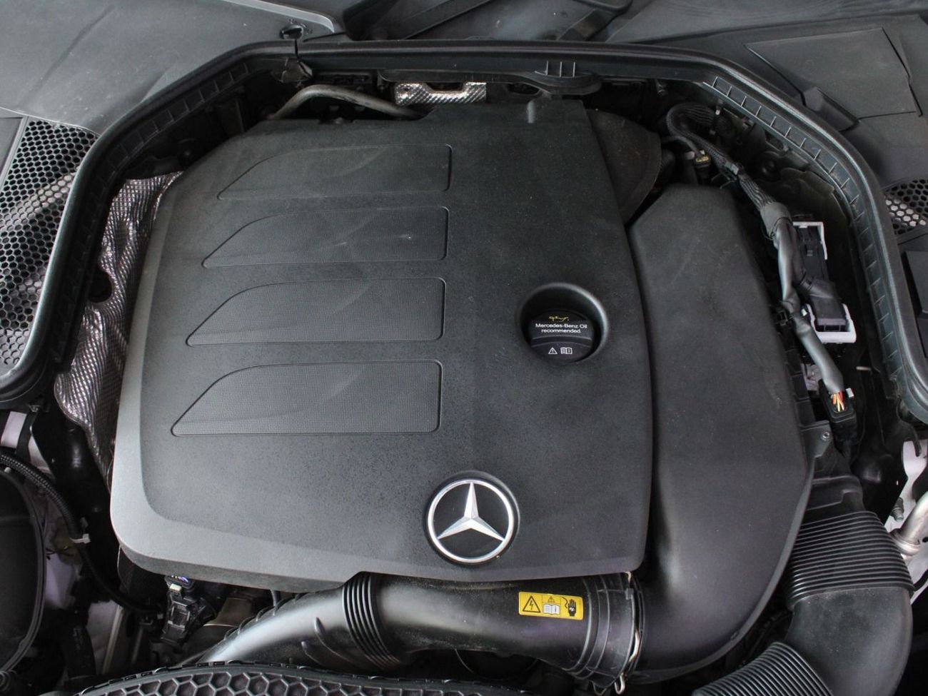 مرسيدس بنز C 200 افانتجارد