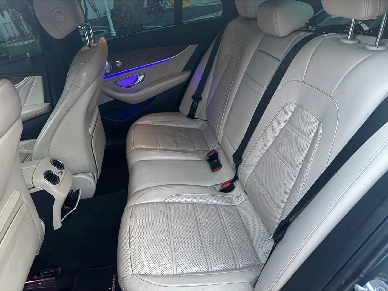 مرسيدس بنز E 43 AMG